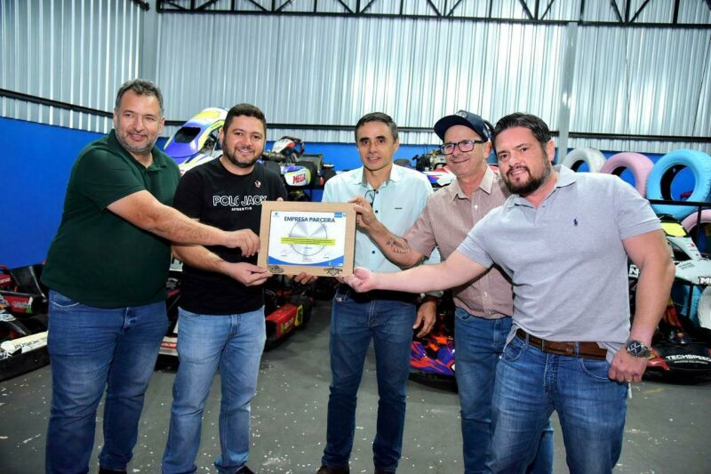 Ilustração da notícia Clube do Kart de Costa Rica se destaca pela inclusão social e paixão por velocidade